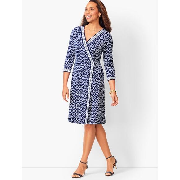 Talbots Dress Womens Medium‎ Blue White Geometric Faux Wrap Work Office Business - Picture 1 of 12